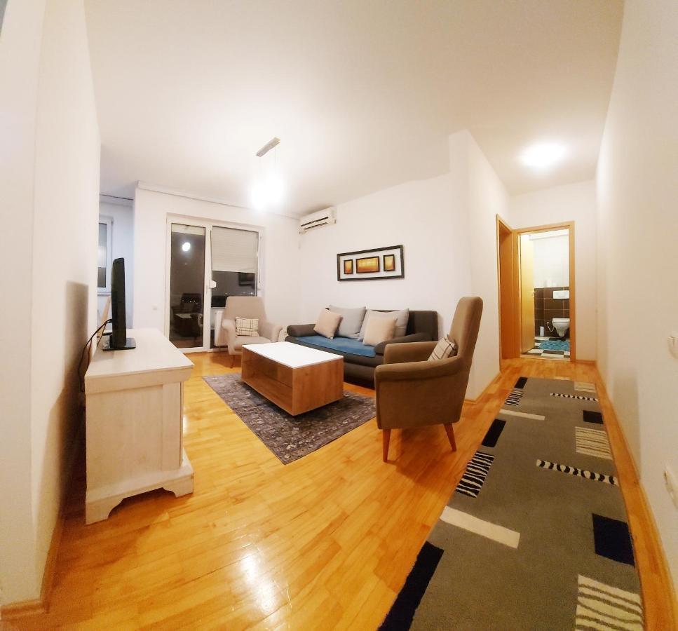 Apartment 31 พริสตีนา ภายนอก รูปภาพ