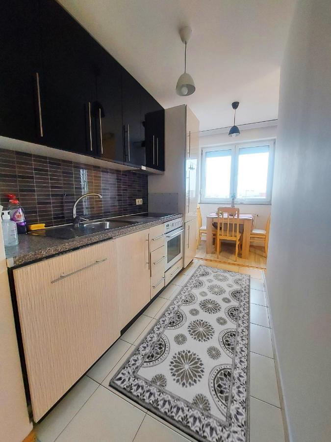 Apartment 31 พริสตีนา ภายนอก รูปภาพ